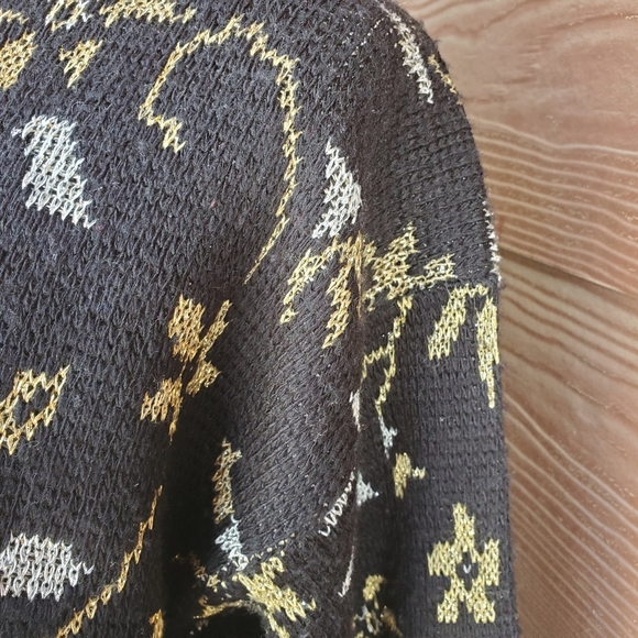 Dana Scott Metallic Floral Long Sleeve Black and Gold Vintage Sweater Top NWOT - Picture 16 of 17